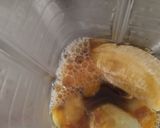 Foto del paso 3 de la receta: Pan de banano con panela, en licuadora y sin horno🍞🍌🍳