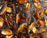 A picture of step 7 of Teryaki Mushrooms 🥰#Sidedish.