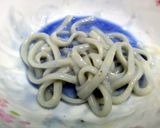 A picture of step 2 of Blue Alfredo Pasta With Scallop And Tomato For 4th Of July.