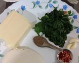 A picture of step 1 of Stuffed Mushrooms.