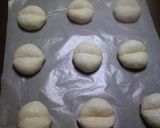A picture of step 5 of Petit Bread Rolls.