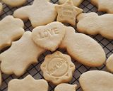 A picture of step 7 of Sugar Cookie (Plain - Before Dressing).