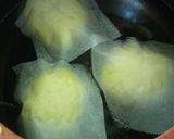 A picture of step 5 of Hawaiian Malasada.