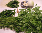 A picture of step 1 of Kap Khun Kha - Authentic Thai Green Curry.