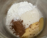 Foto langkah ke 1 dari resep Puding Crackers Lapis Coklat.