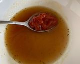 Hình bước làm 2 của món Chả lụa rim