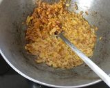A picture of step 3 of Lahori chane.