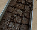 Foto langkah ke 7 dari resep Fudgy Brownies Shiny Crust (Takaran Sendok).