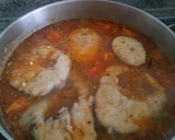 Foto del paso 4 de la receta: Merluza estofada con garbanzos