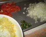 A picture of step 1 of Indian Prawn Curry: Bombay-style.