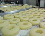 صورة لخطوة 4 من وصفة دونات 🍩
