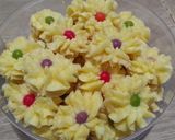 Foto langkah ke 4 dari resep SEMPRIT SUSU SIMPLE CUMA 3 BAHAN, NO MIXER, NO OVEN.