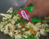 Foto langkah ke 7 dari resep Tumis Kembang Kol Buncis.