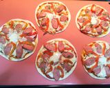 Foto del paso 4 de la receta: Pizza casera en tortillas rapiditas Bimbo