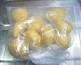 A picture of step 7 of Melon Bread Cookie Dough.
