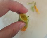 Foto del paso 5 de la receta: Camarones en salsa de flor de calabaza