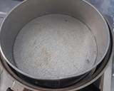 Foto langkah ke 3 dari resep Kue Lapis Gula Merah.