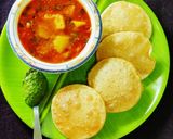 पूरी आलू टमाटर की सब्जी(poori aloo tamatar ki sabzi recipe in hindi) रेसिपी चरण 4 फोटो