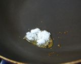A picture of step 2 of Rich and Tasty Tendon Sauce Made With Burnt Sugar.