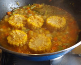 Foto del paso 3 de la receta: Potaje de lentejas, verduritas y maíz (choclo)