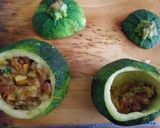 Foto del paso 4 de la receta: Zucchini rellenos con cochayuyo