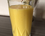 A picture of step 4 of Mango smoothie.