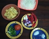 Foto langkah ke 1 dari resep Bihun kentang goreng pedas.