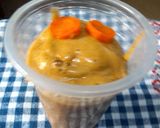 A picture of step 2 of CaroBana Smoothie.