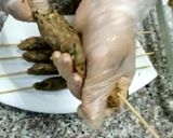A picture of step 5 of Tawa kabab.