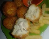 Foto langkah ke 8 dari resep Bola Roti isi Ayam.