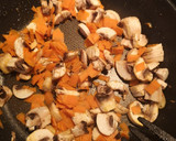 Foto del paso 2 de la receta: Pasta con espinacas y almendras