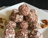A picture of step 3 of Cocoa Balls:.