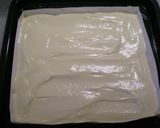 A picture of step 10 of Premium Roll Cake.