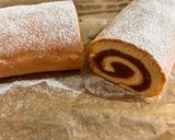 Almás piskótatekercs recept fázis 6 fotója