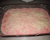 Foto langkah ke 3 dari resep Puding strawberry cheesecake roti tawar.