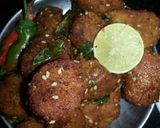 A picture of step 5 of Methi muthiya.