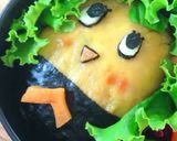 A picture of step 4 of Funassyi Character Bento.