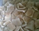 Foto del paso 6 de la receta: Ravioles con salsa boloñesa 