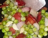 A picture of step 2 of Sundakkai(Turkey berry) chutney.