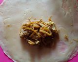 Foto langkah ke 6 dari resep Lumpia Rebung Khas Semarang.