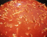 Foto del paso 2 de la receta: Bistec de cerdo en salsa guajillo🐽🌶️