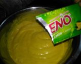 A picture of step 3 of Dhokla sandwich.