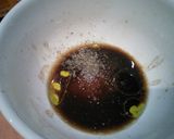 A picture of step 3 of Marinated green onions.