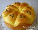 A picture of step 8 of Halloween Kabocha Squash Bread.