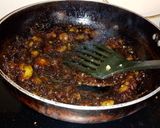 A picture of step 1 of Amla ki meethi chutney.