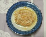 A picture of step 2 of Bean Sprouts and Tuna with Sweet Chili Sauce Mayonnaise.