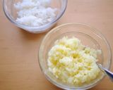 A picture of step 1 of Pokemon Fennekin 3D Rice Ball Charaben.