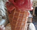 Irmgards Strawberry Pavlova ice cream/sorbet low calorie recipe step 6 photo