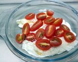 A picture of step 2 of Baked Tomato And Egg.