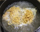 A picture of step 2 of Yee Mee.